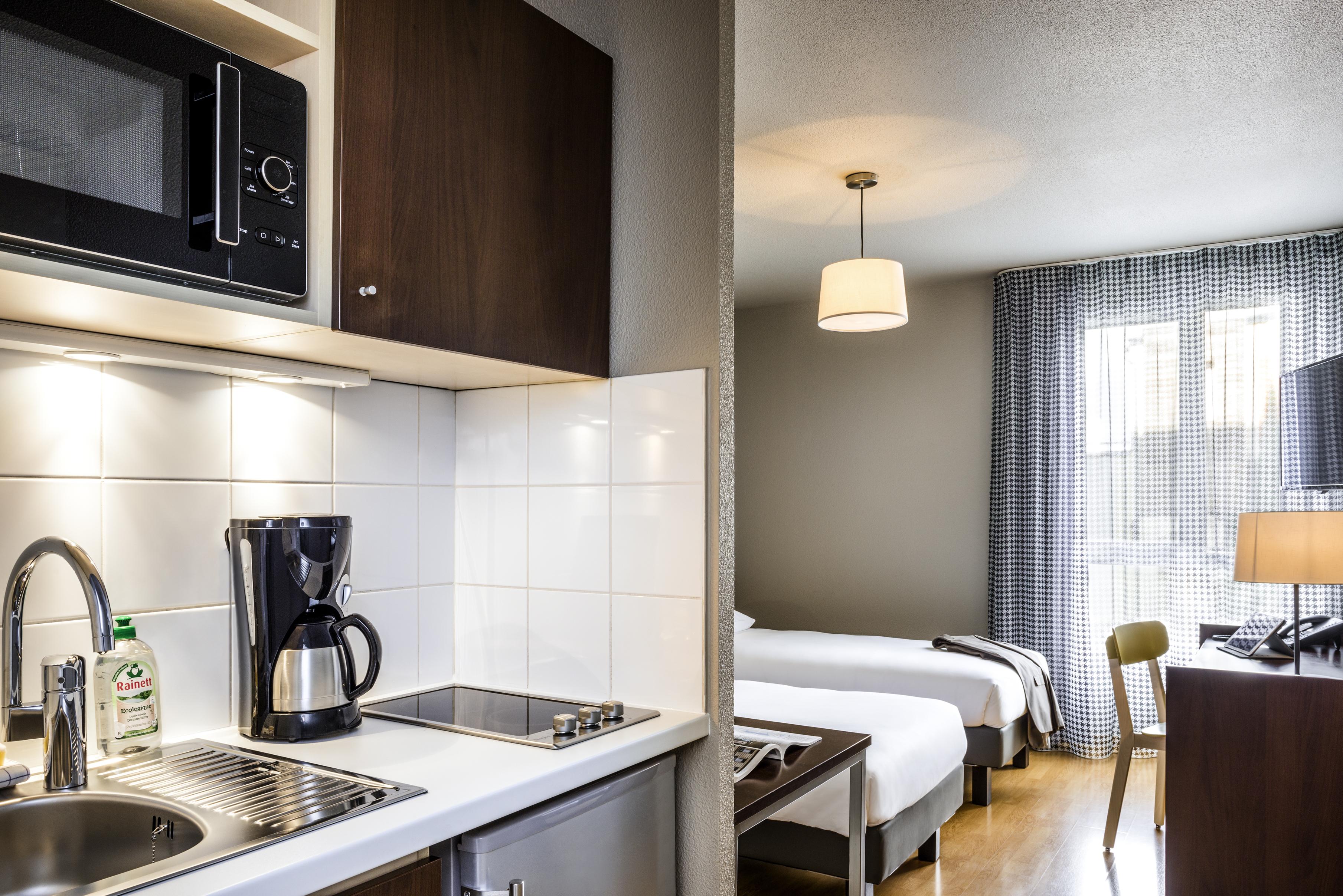 Aparthotel Adagio Access Paris Vanves - Porte De Chatillon Exterior photo